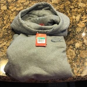 Nike women’s hoodie